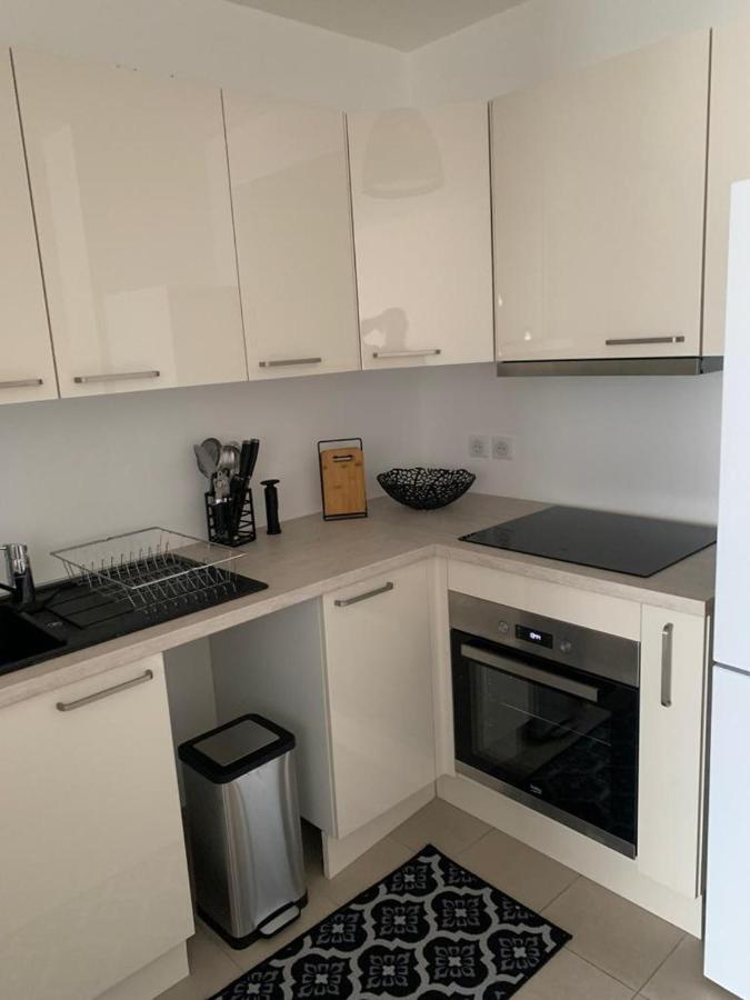 איברי-סור-סיין Appartement De Charme מראה חיצוני תמונה